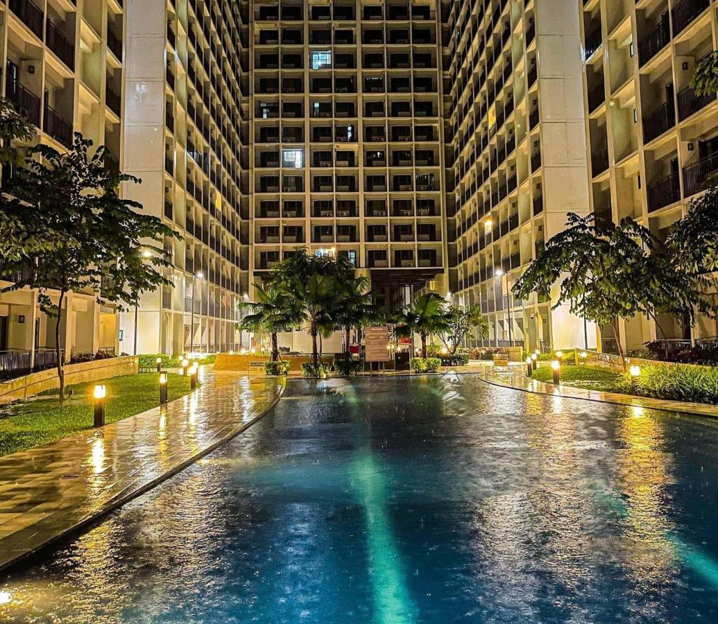 Shore Residence D7 Near Mall Of Asia & Airport Манила Экстерьер фото