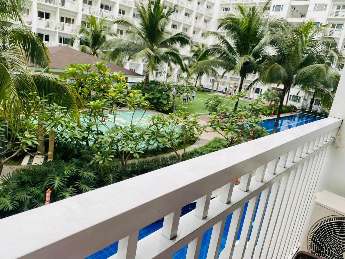 Shore Residence D7 Near Mall Of Asia & Airport Манила Экстерьер фото